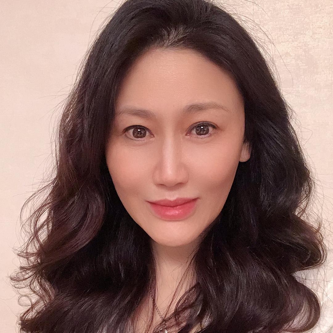 爬楼梯吃甘蔗