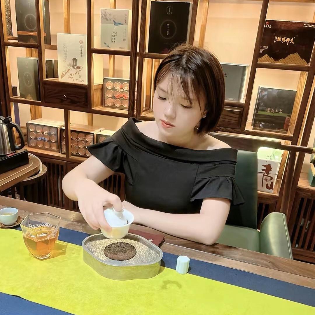 品品香白茶་ྀɞ 🍵