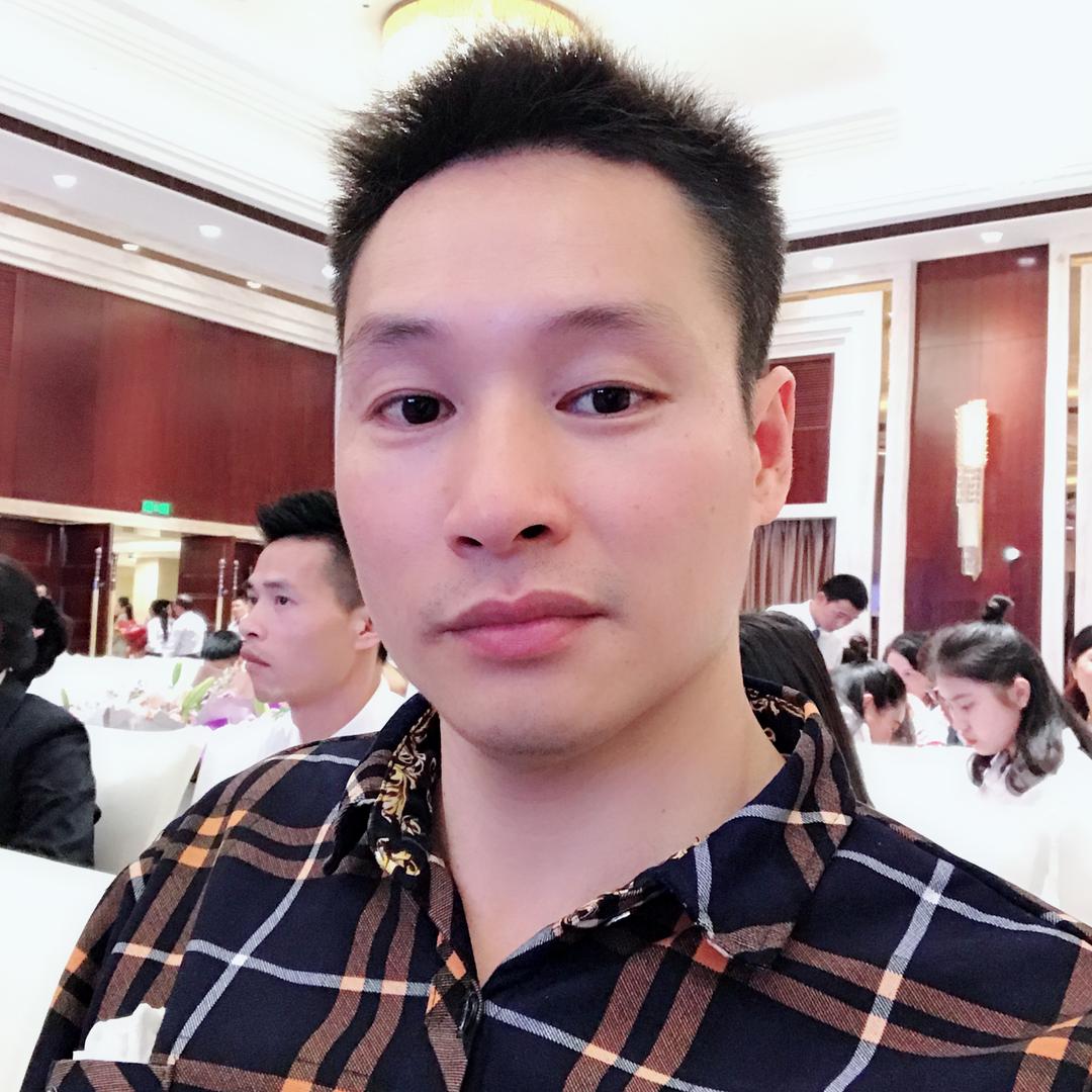 杜显家