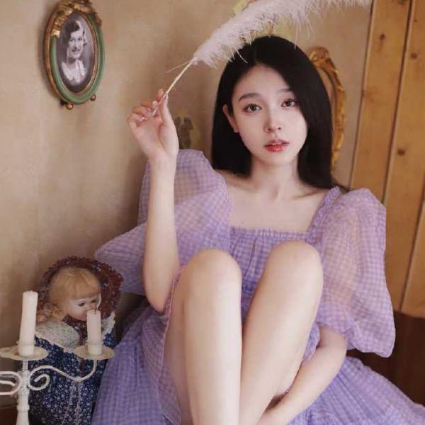 模特芳熙