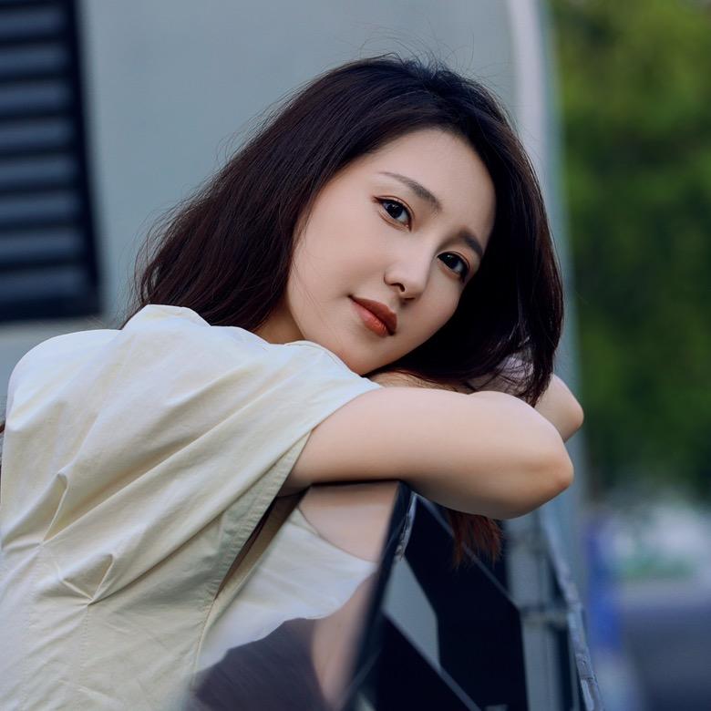 闪闪老师小星星