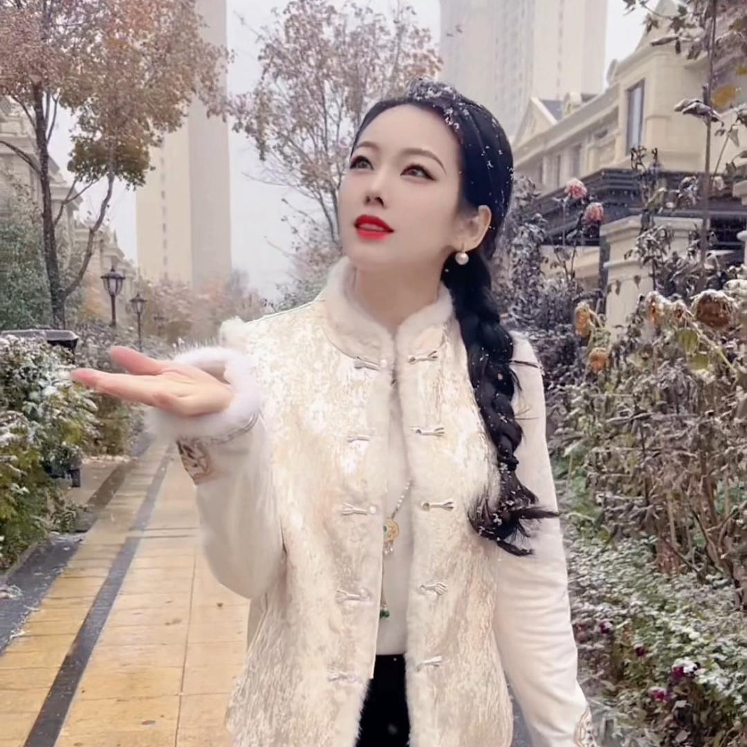 露小姐·新中式女装