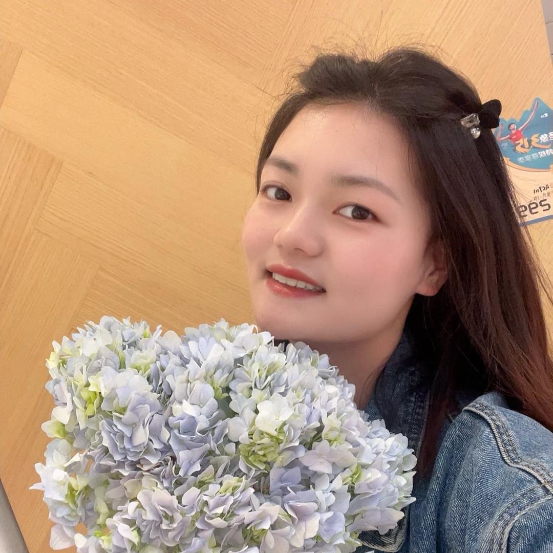 崇州圣象地板～代星星