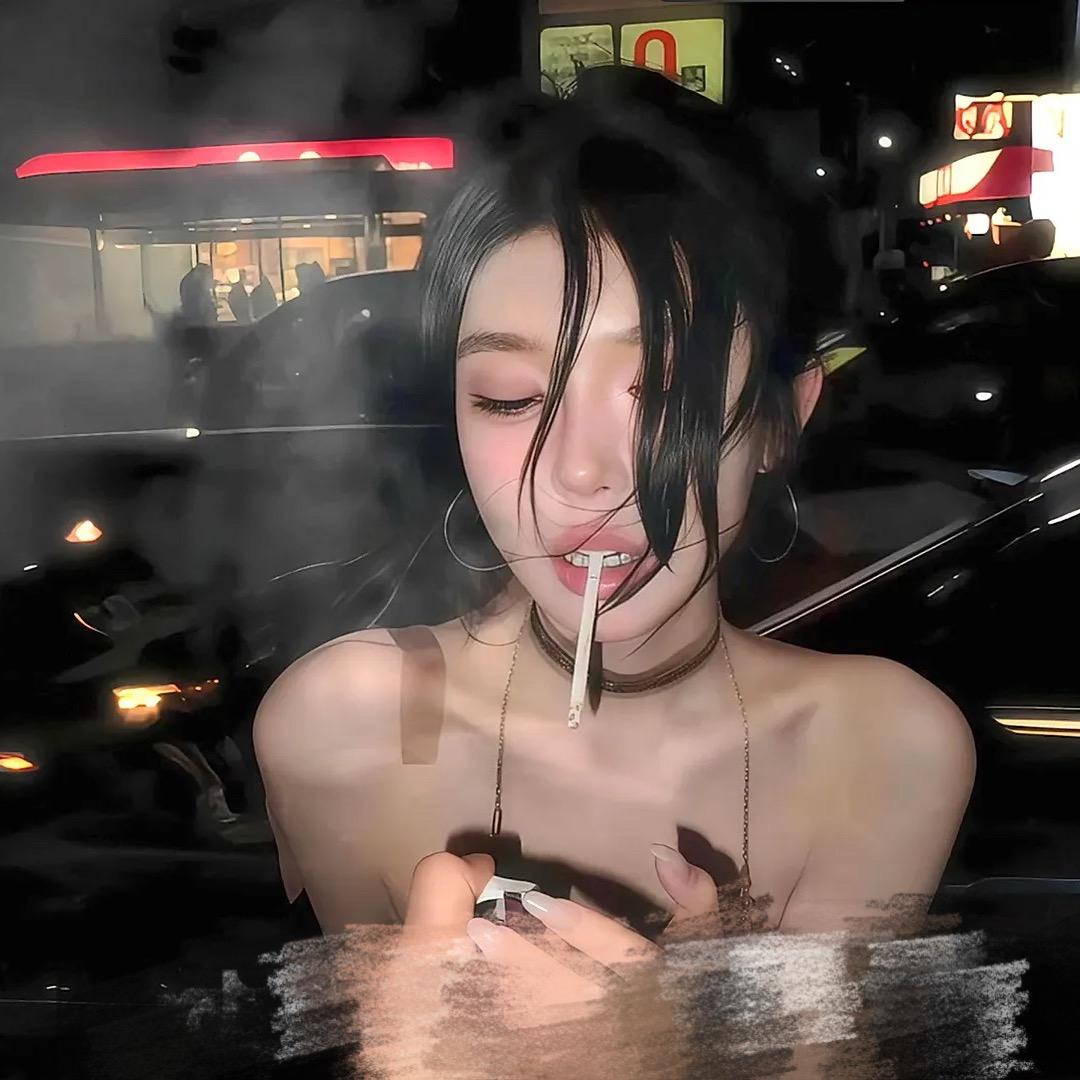 _912
