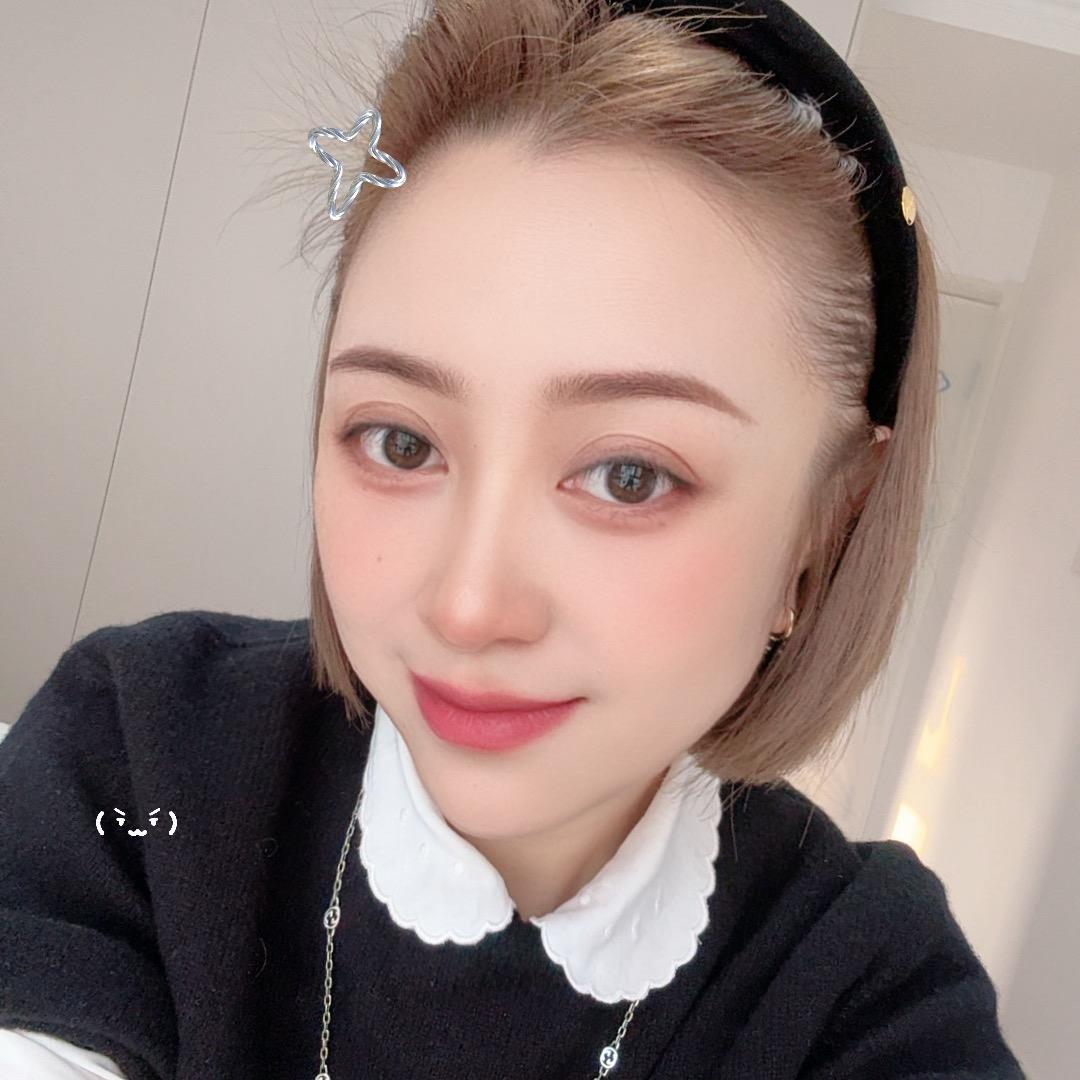 🦀卖河蟹的老板娘