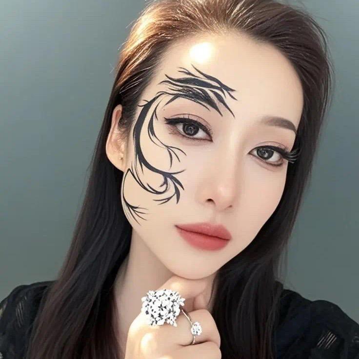 莎莎爱彩绘头像
