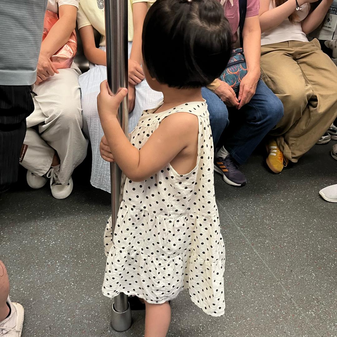 双崽麻麻的甜系日常