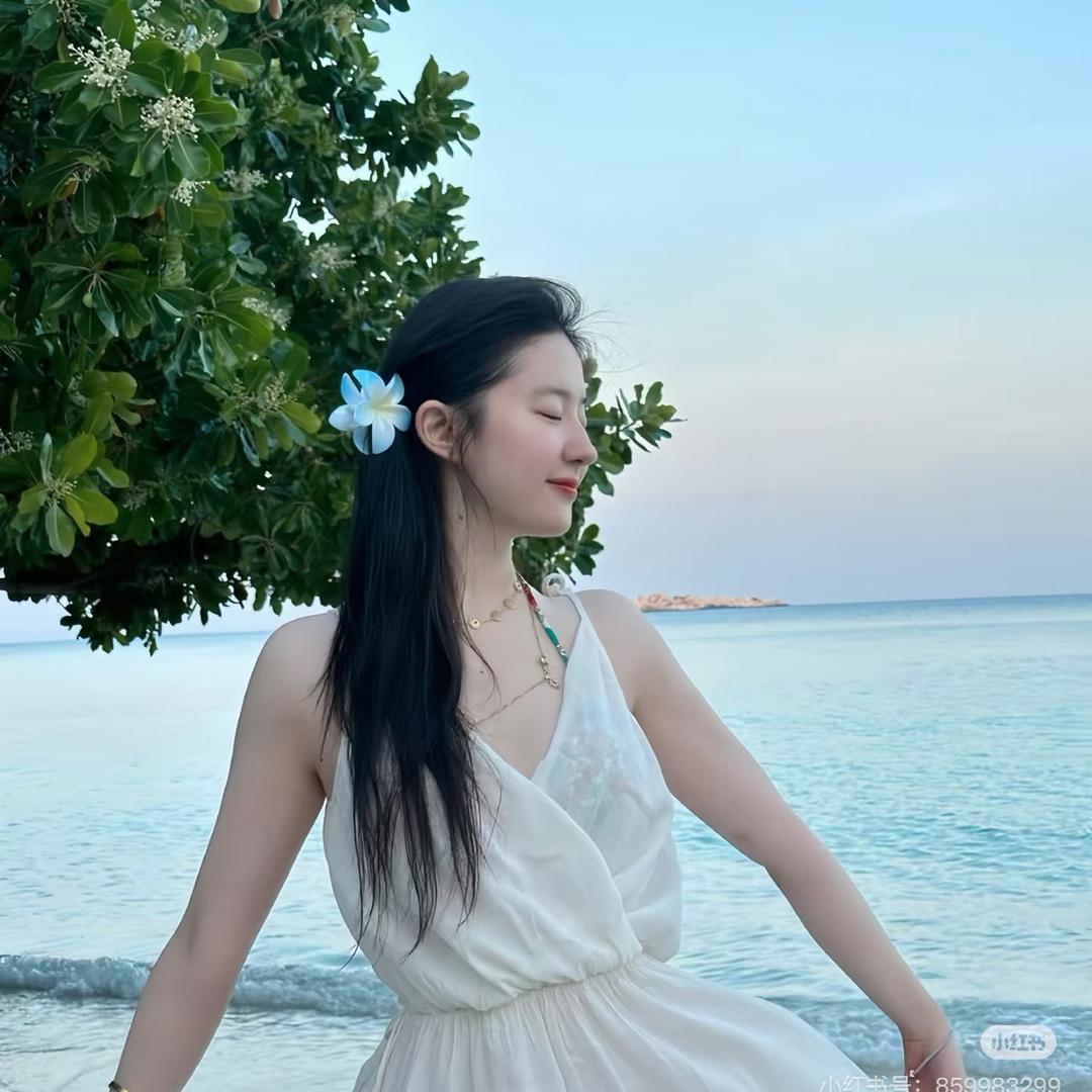 栀子奶白