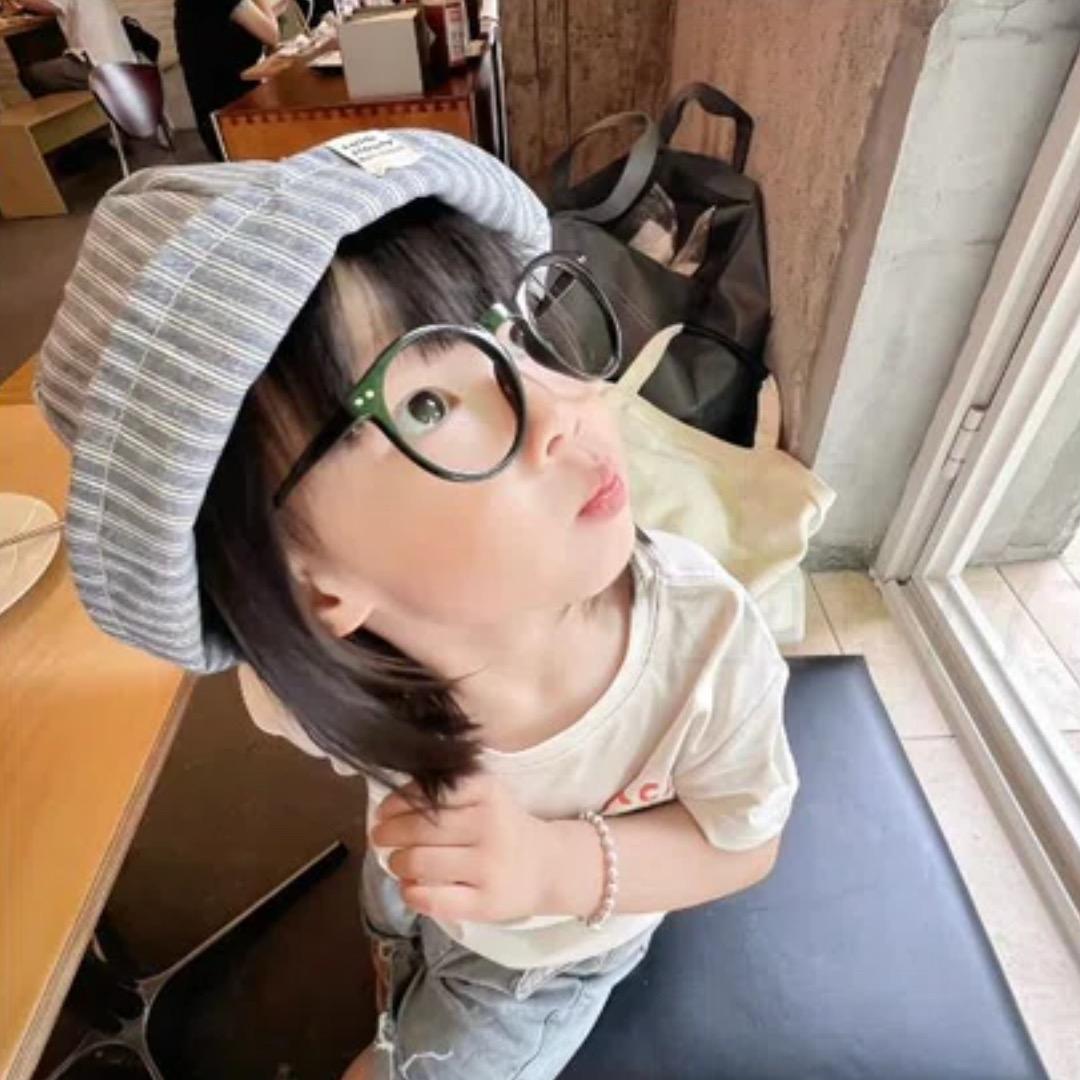ㅤ ㅤㅤ ㅤ