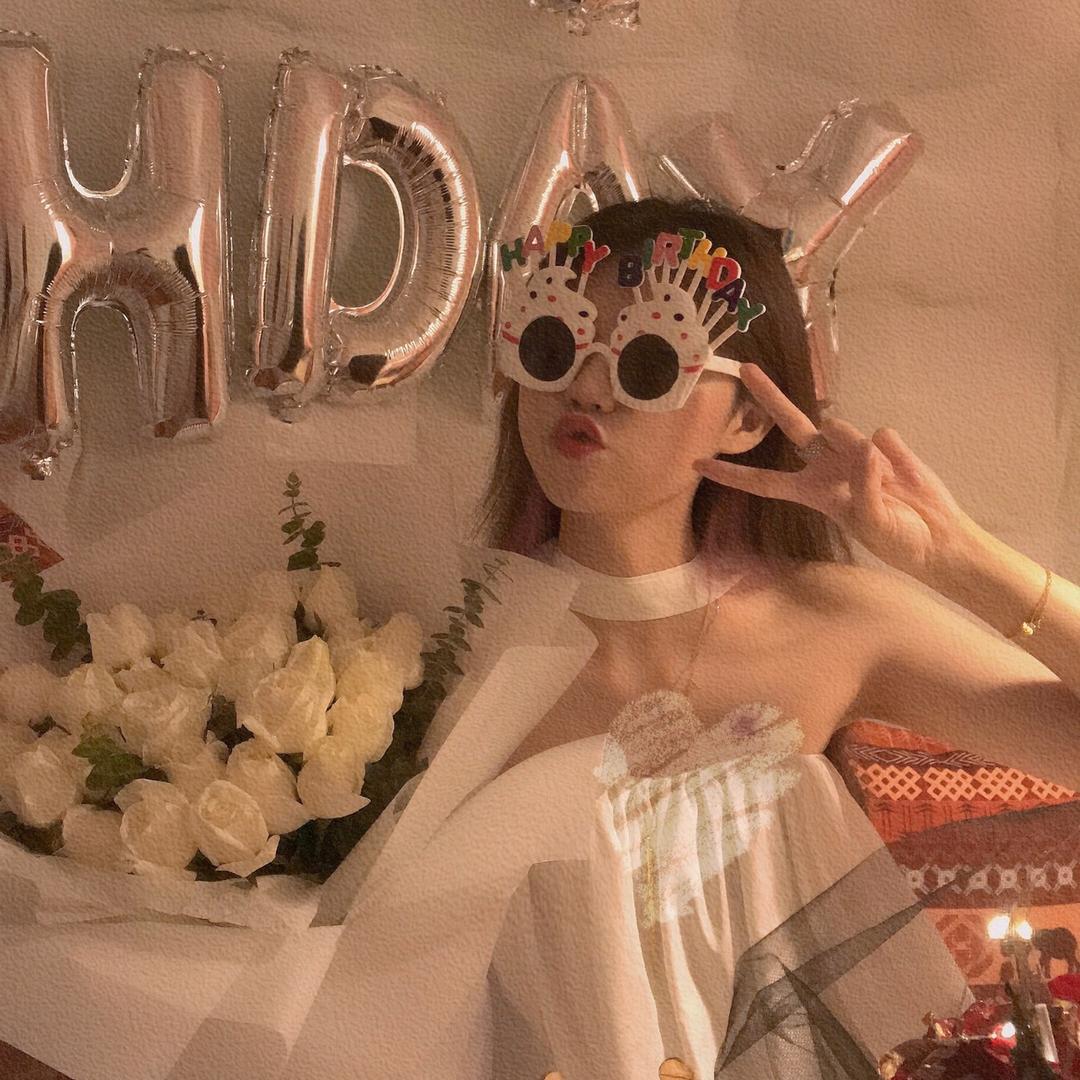 士多啤梨草莓猪