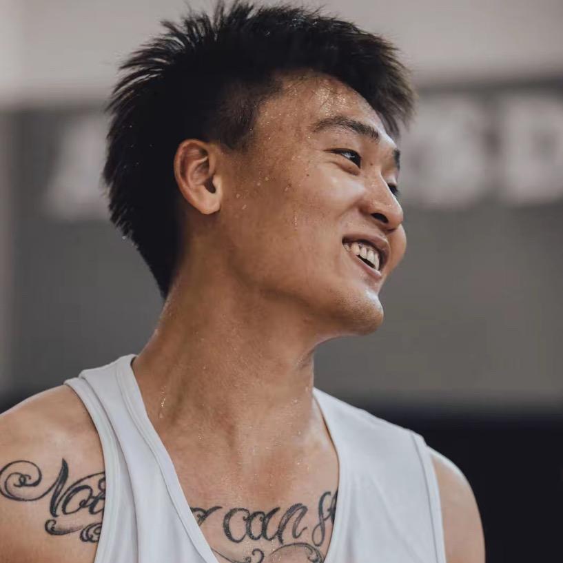 男泽