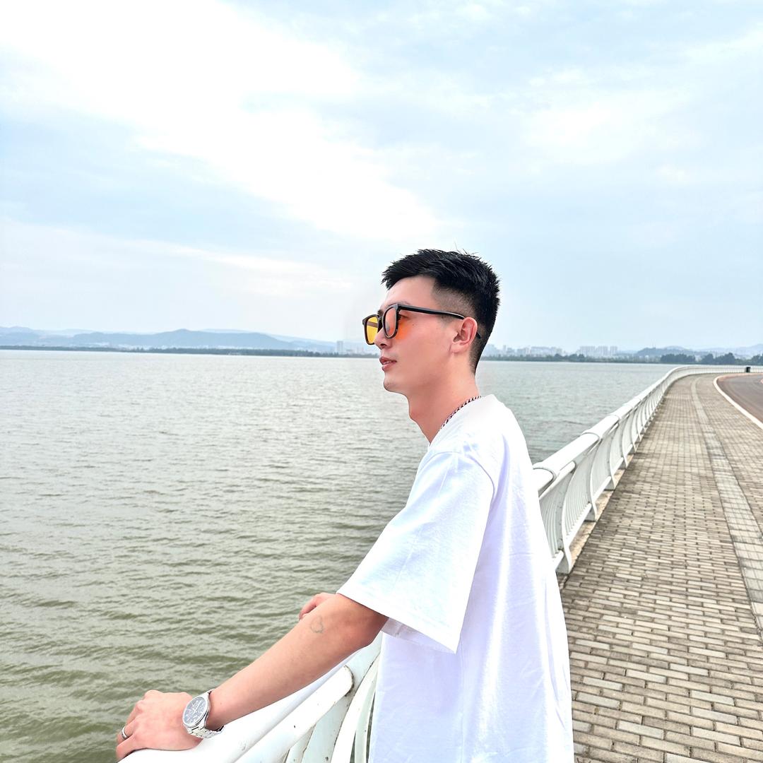 师宗县雅萱厨具经营部（个体工商户）