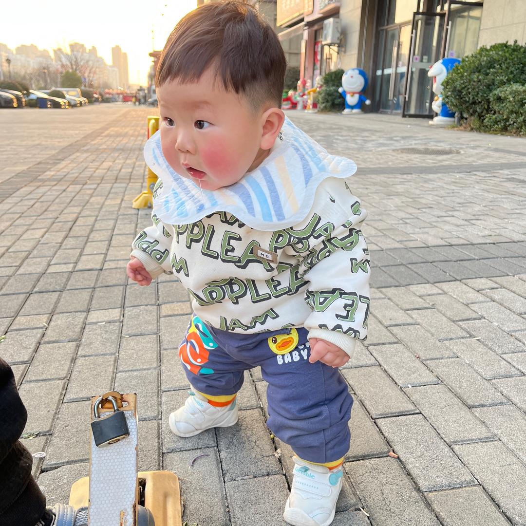 小肉宝