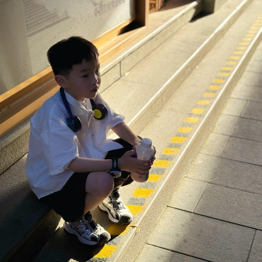 木易麻麻是少女
