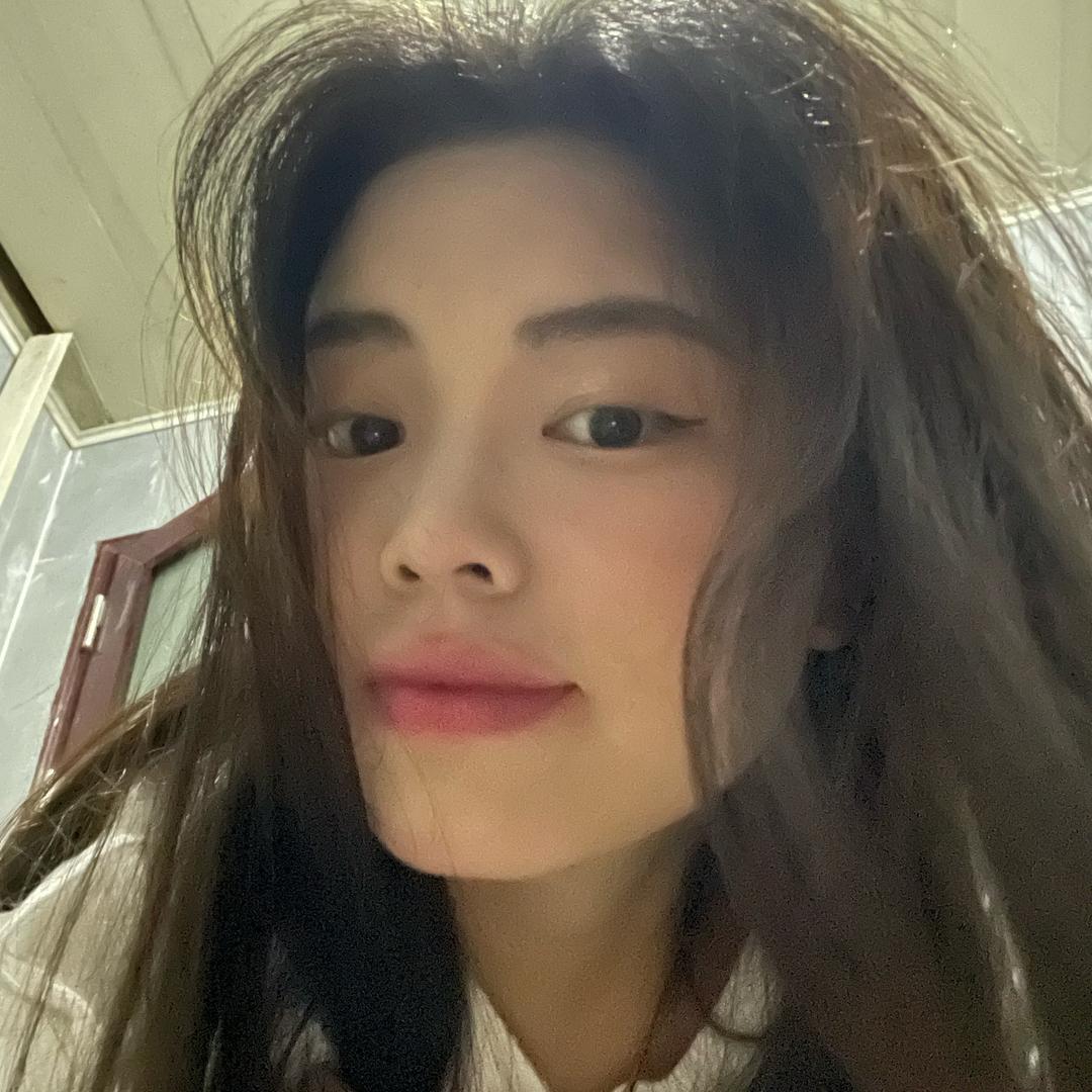 花花（🖤）爱生活