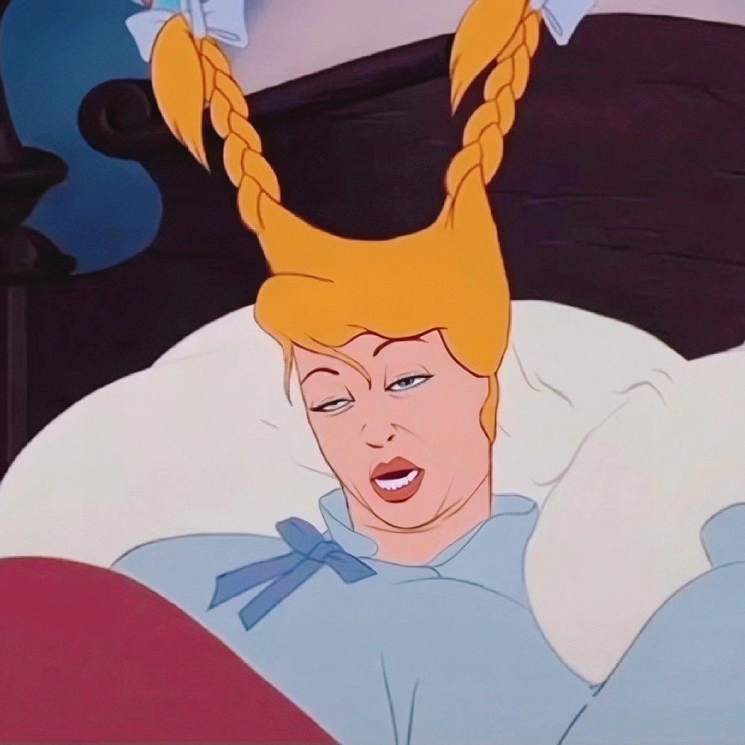 黑芝麻糊糊🥣(发癫版)