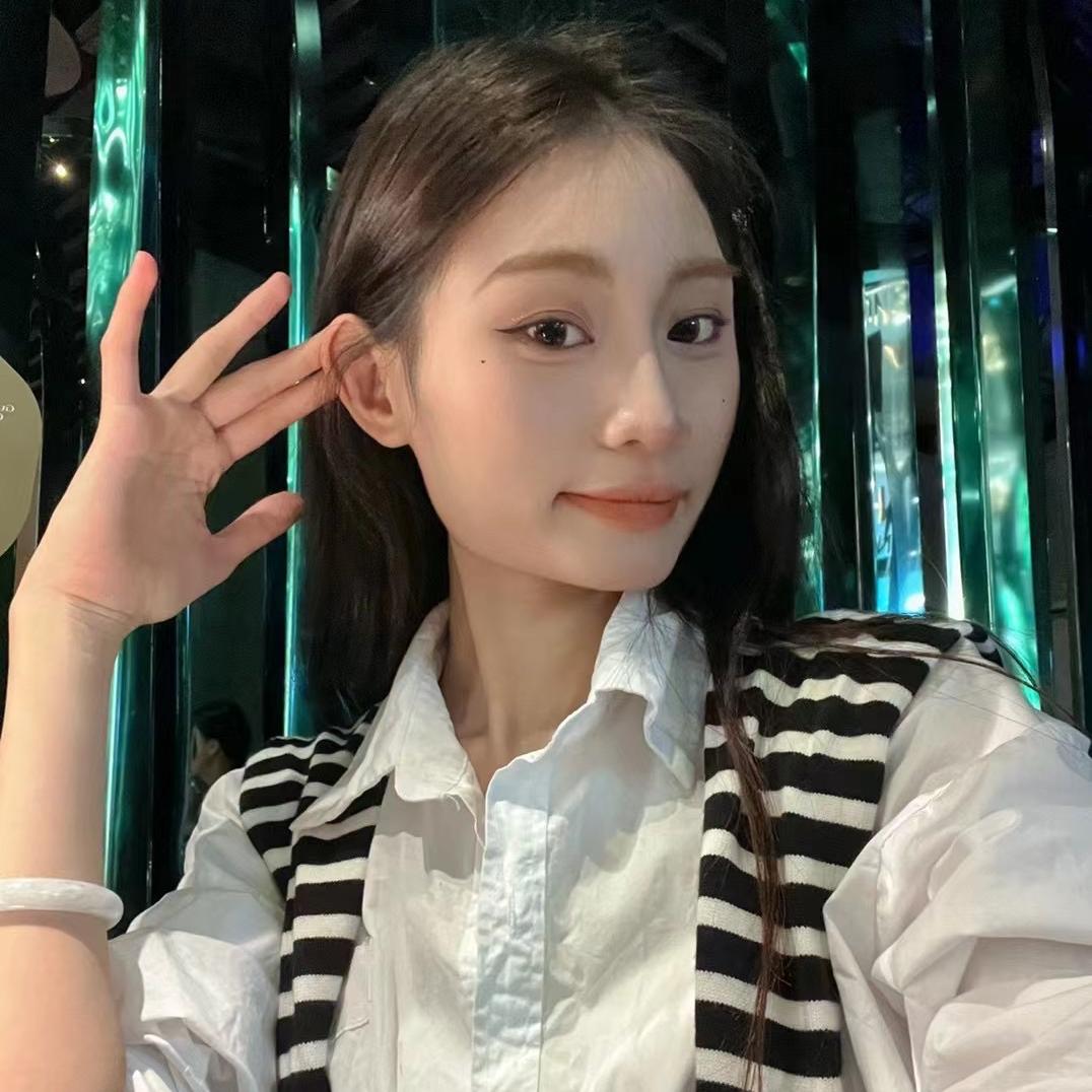 盛夏衣品服饰
