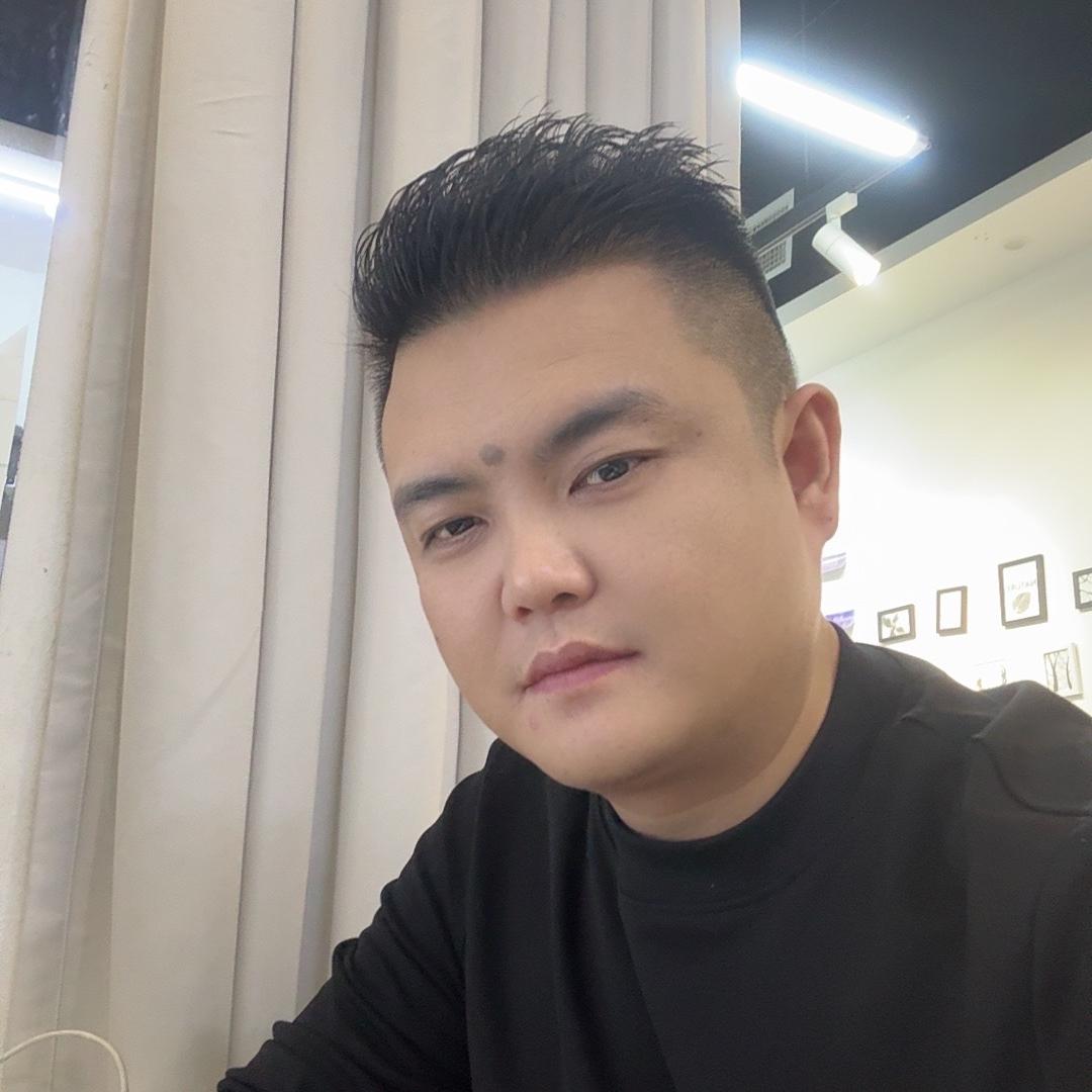 强哥女装工厂店