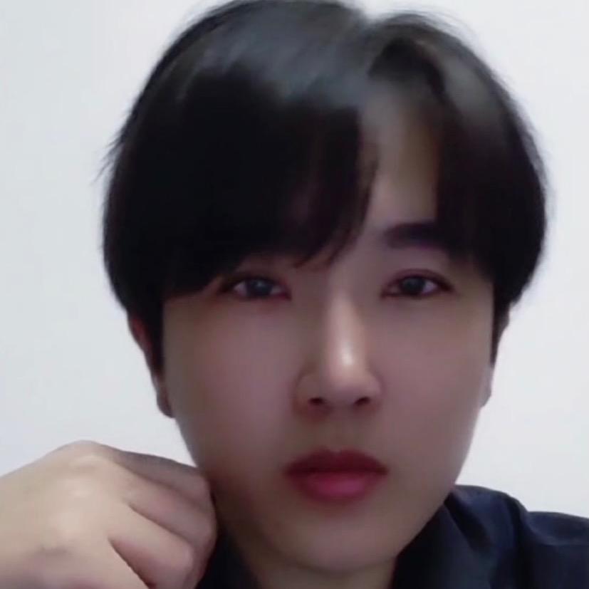 三十的理想国