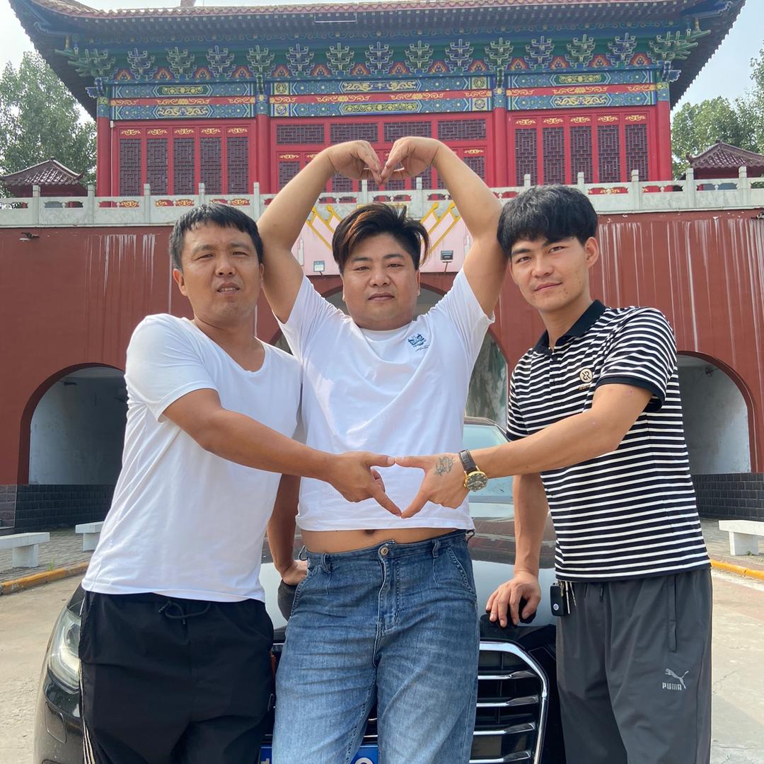 黑三秒和他的小伙伴