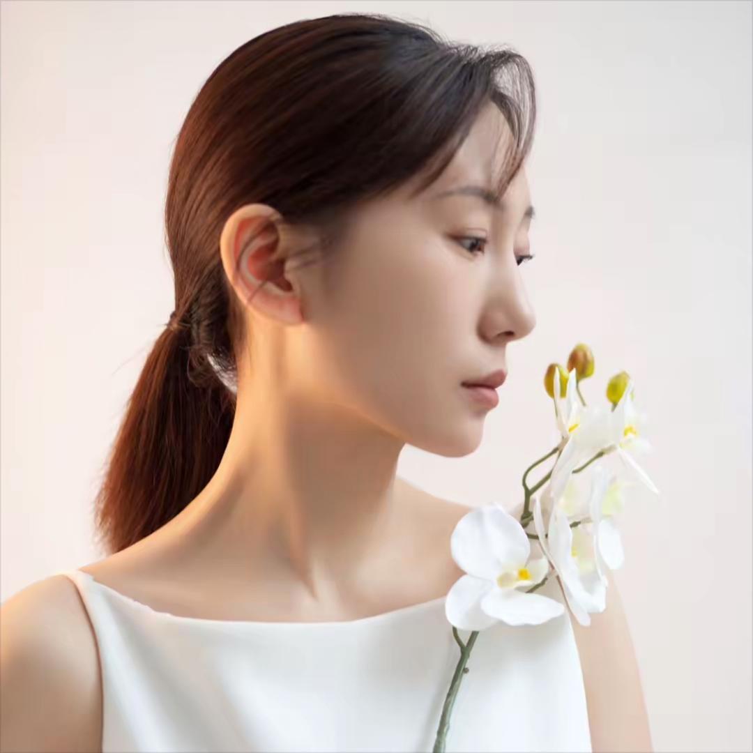 亚慧高航的生活(首播庆典）