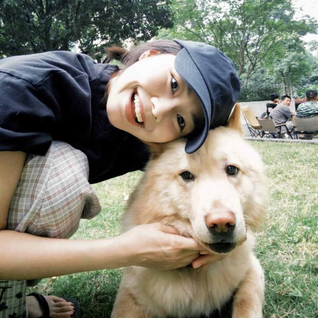 子源精品潮鞋馆