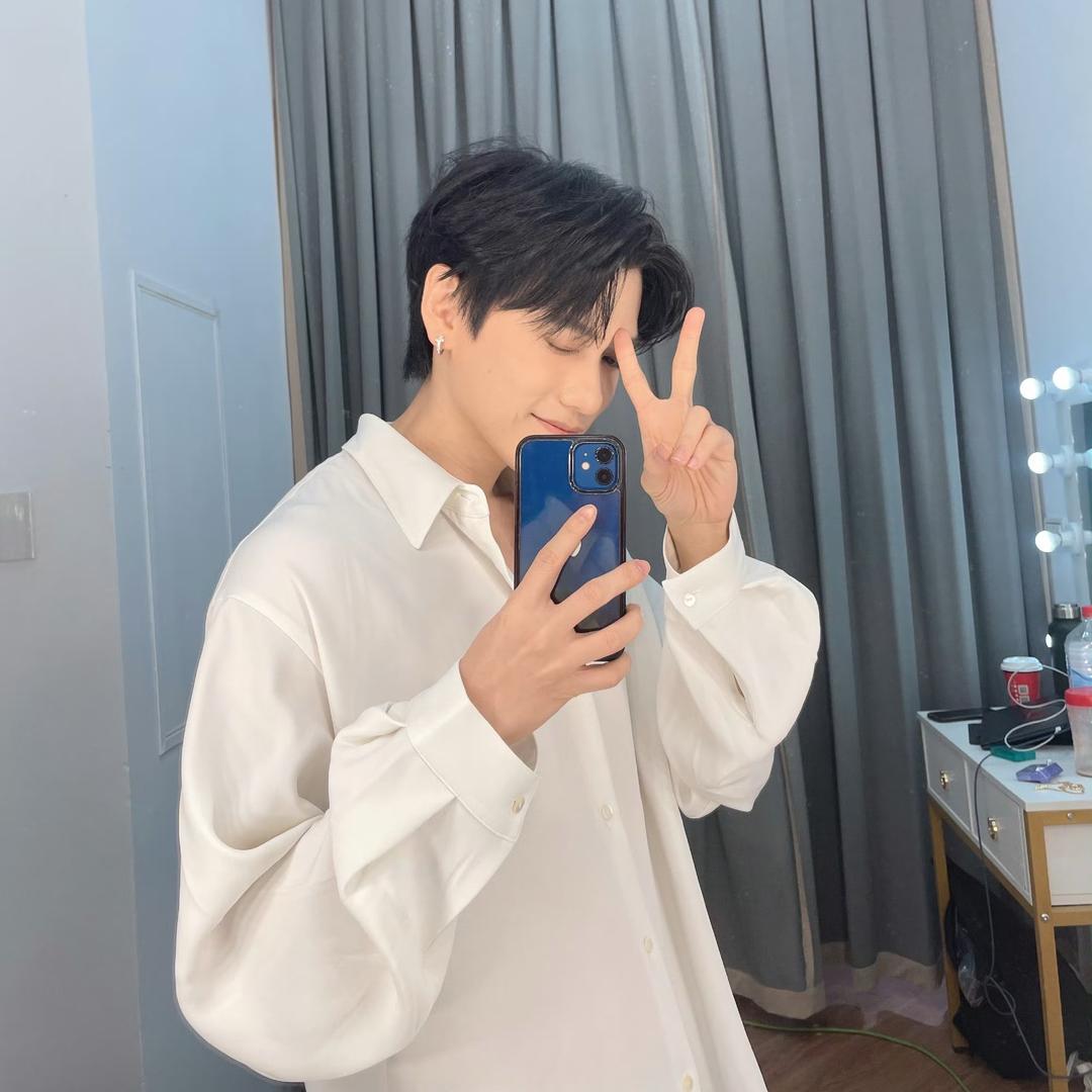 是小小呐（见过邱宇辰  梓渝版）