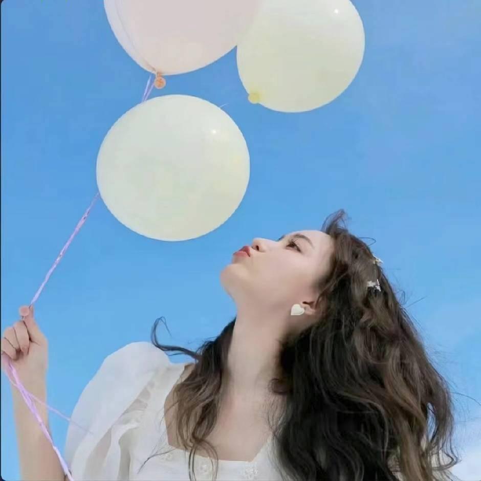 不发脾气只发财☀️