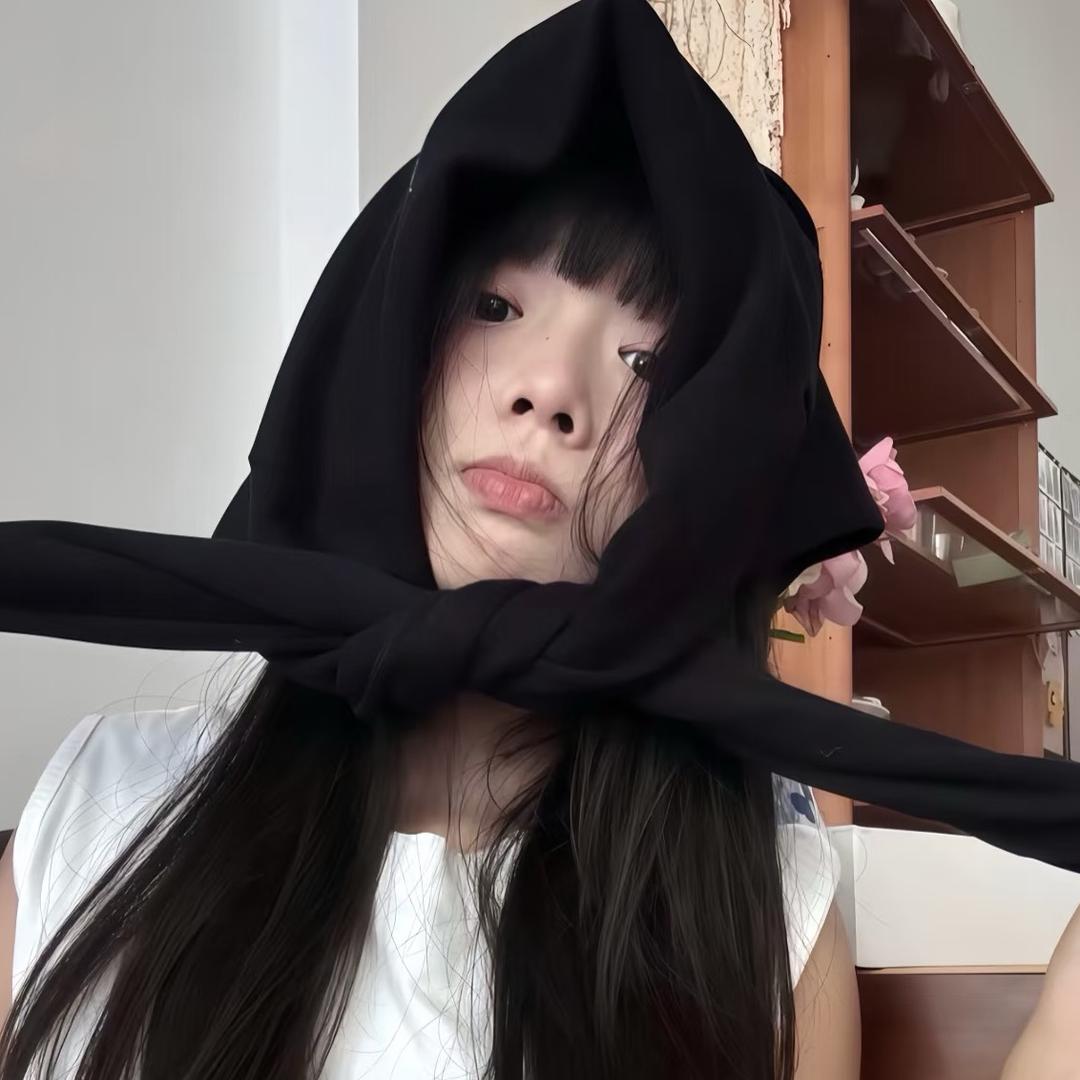 ￴￴ ￴￴ ￴￴ ￴￴￴ ￴￴