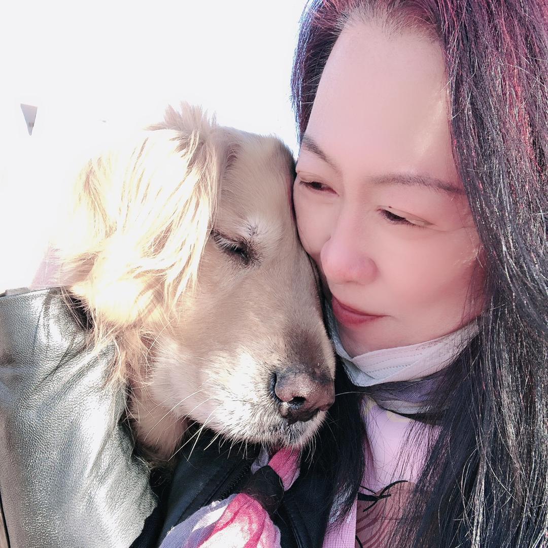 家有爱犬🐶@红姐