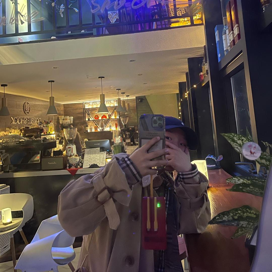 就叫熊灿