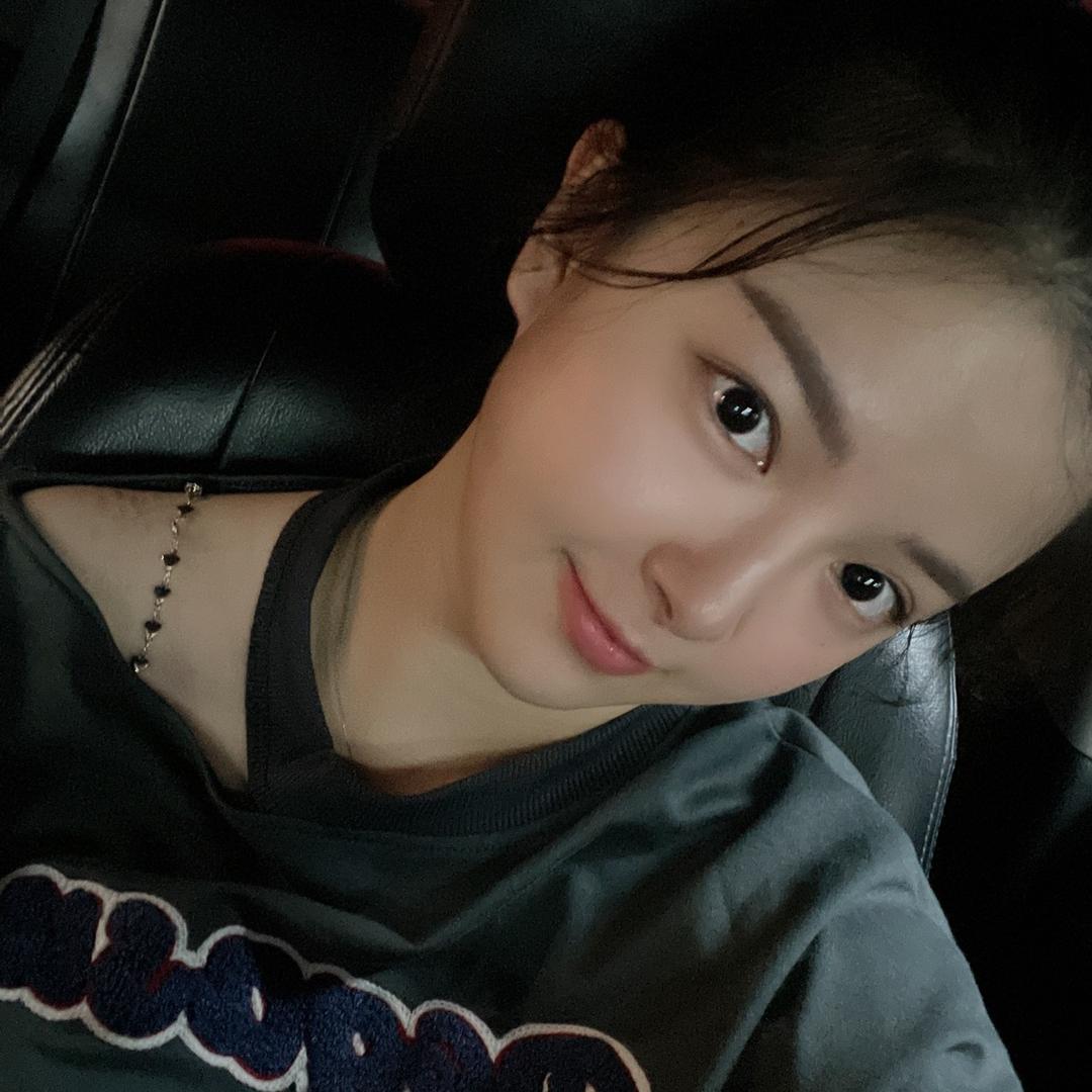 小雪儿 ❄️