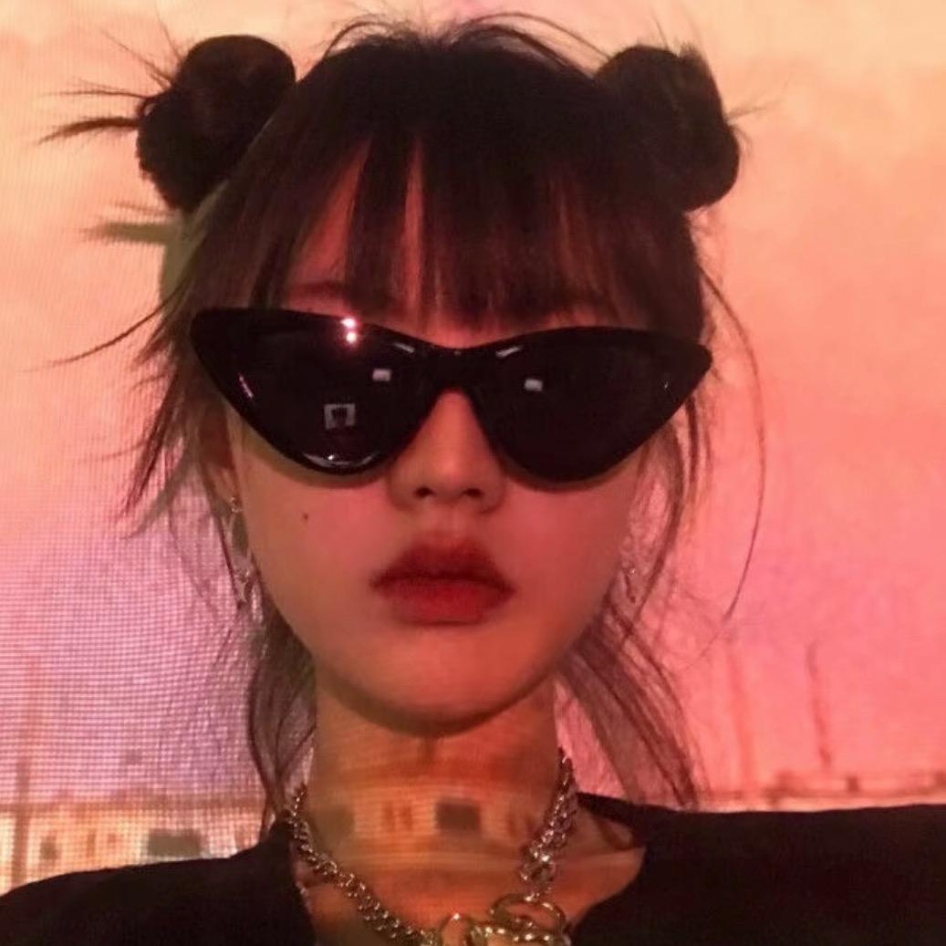 杨蓉.