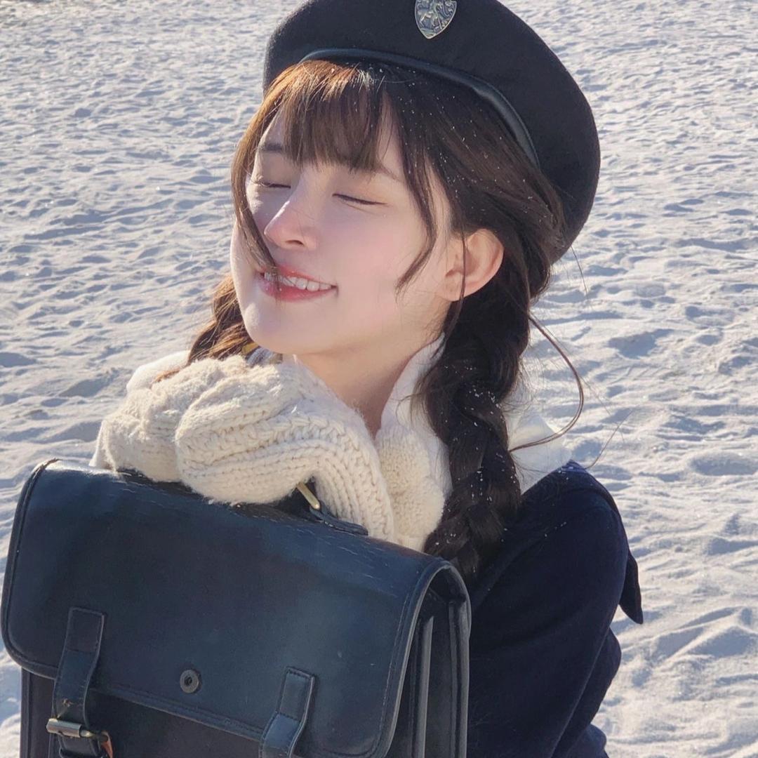 小田原子.