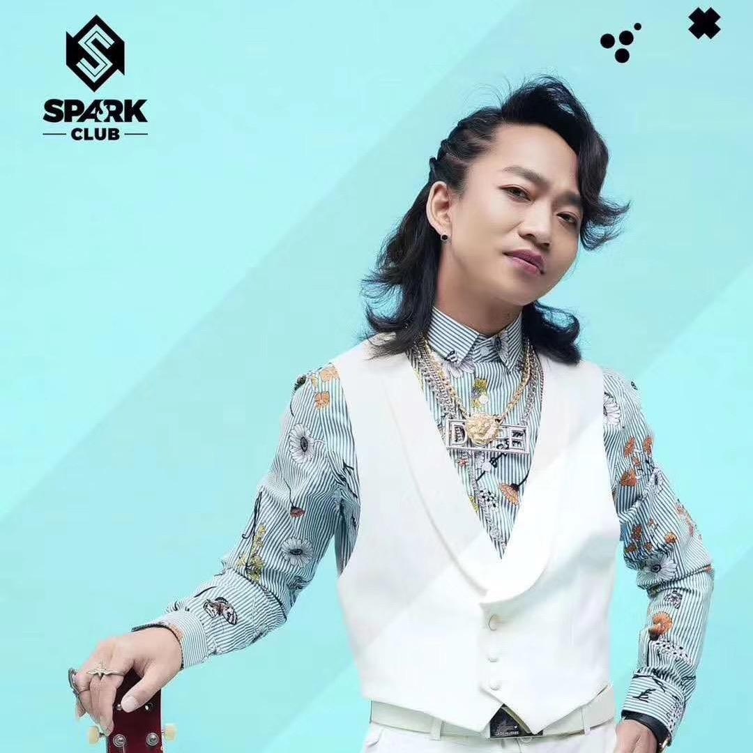 歌手李浩南（万峰湖坝盘）@抖音