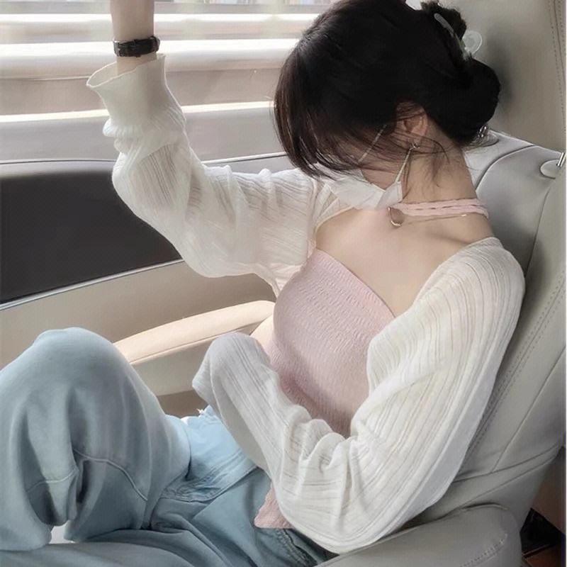 依依👑