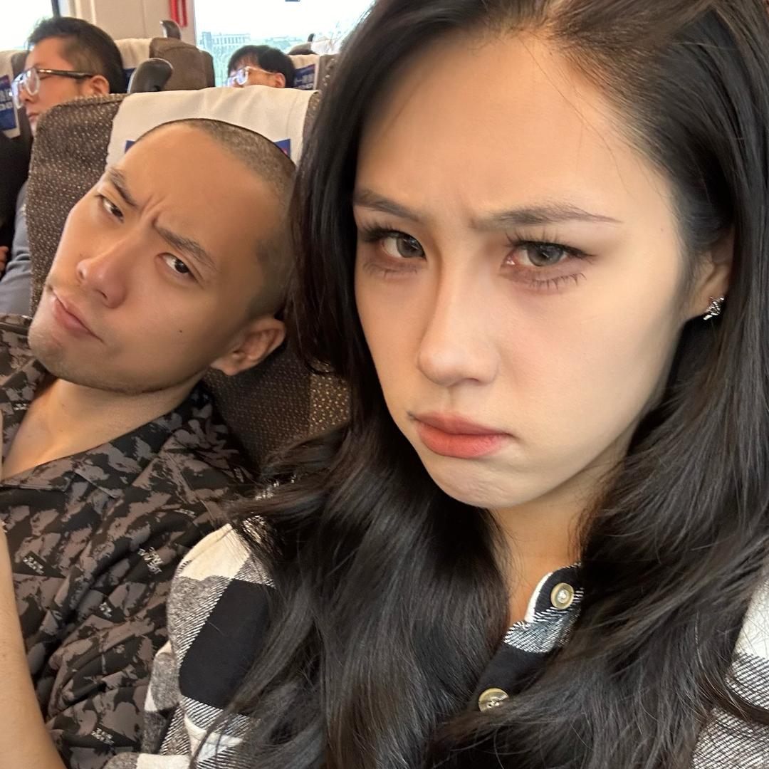 阿巴 and 啾啾