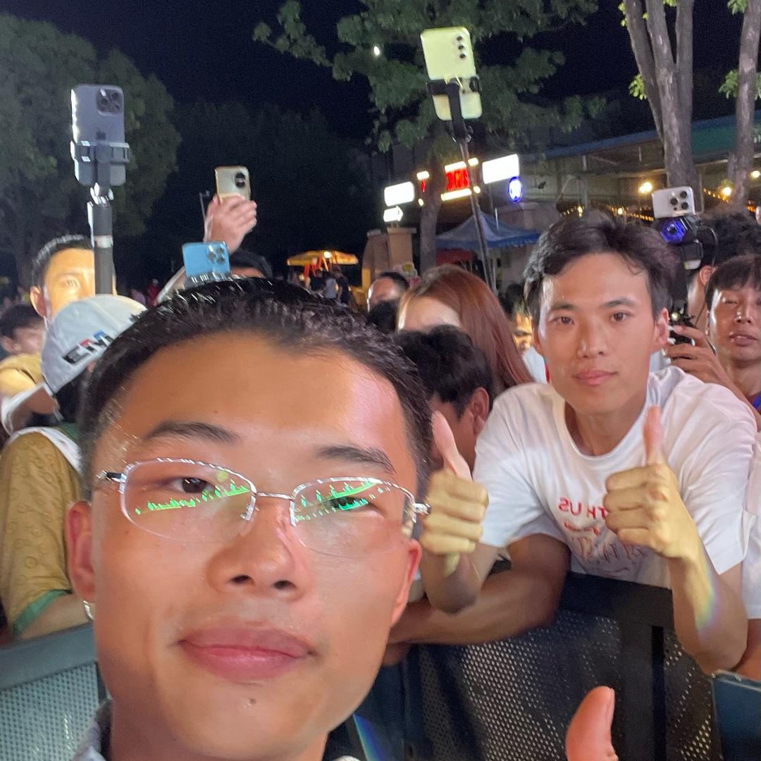 小东歌《直播设备》