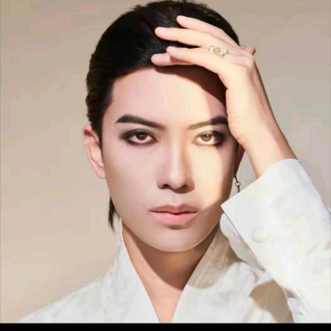 一枝梅姐妹们