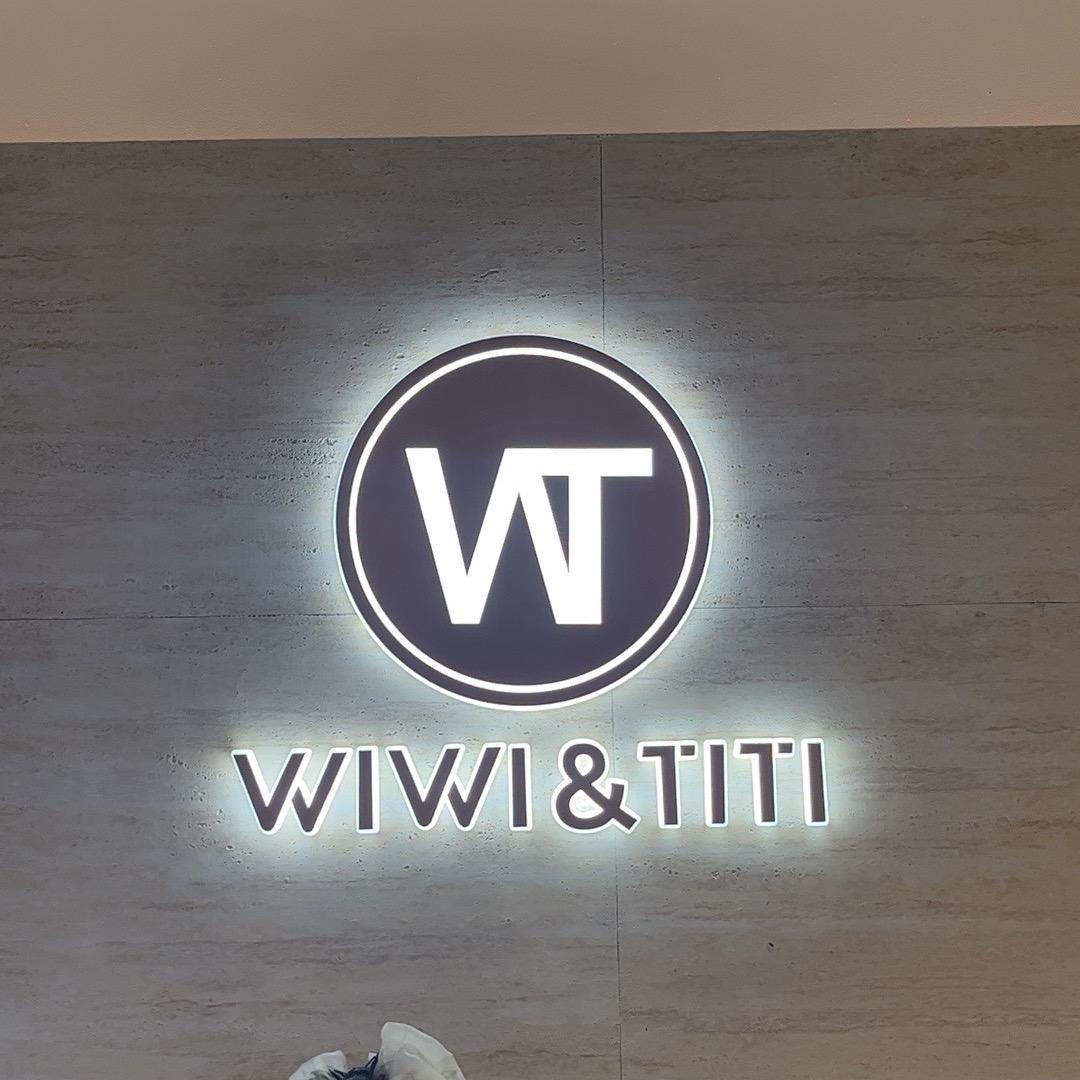 WiWiTiTi贵港店小茜