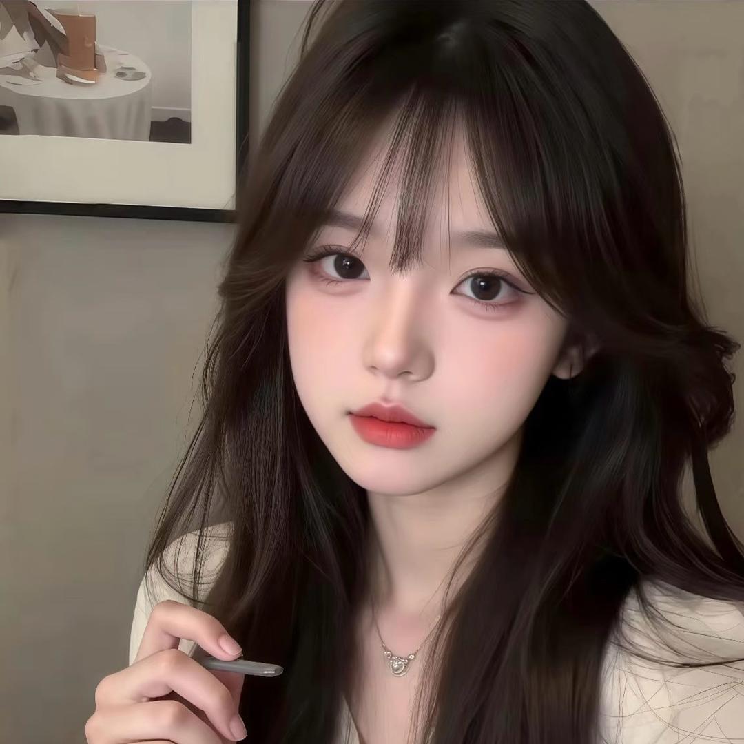 爱笑的眼睛💕