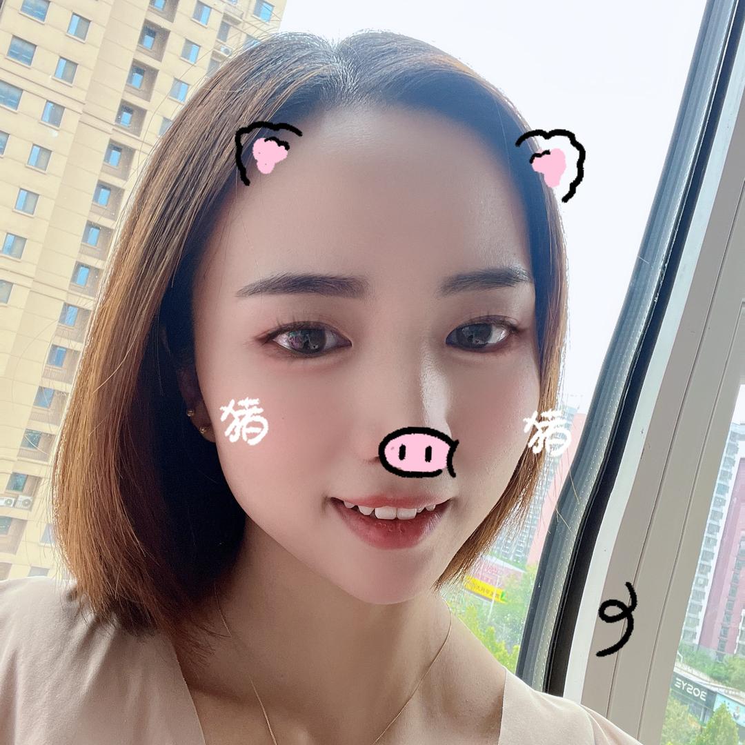 我叫😘程小芸