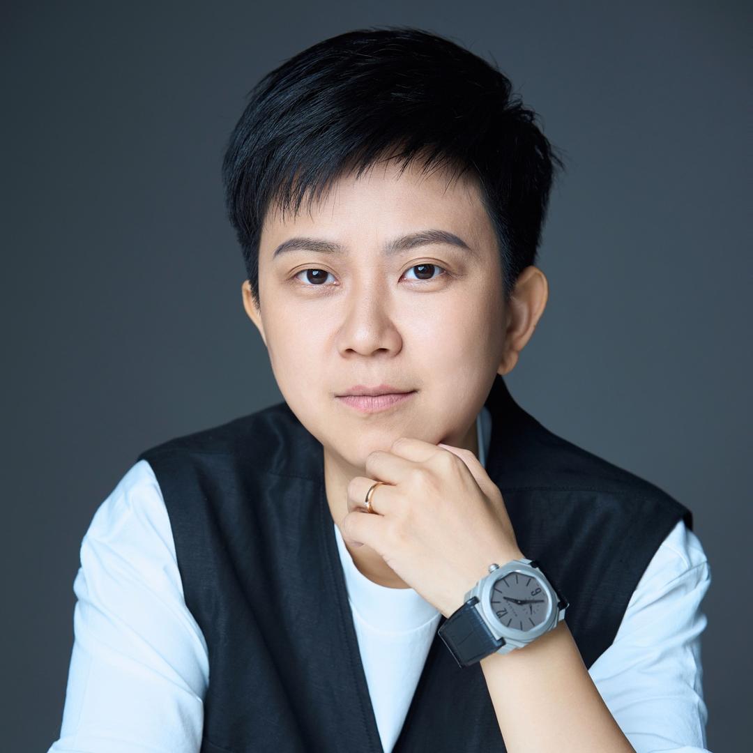 设计师雅雅