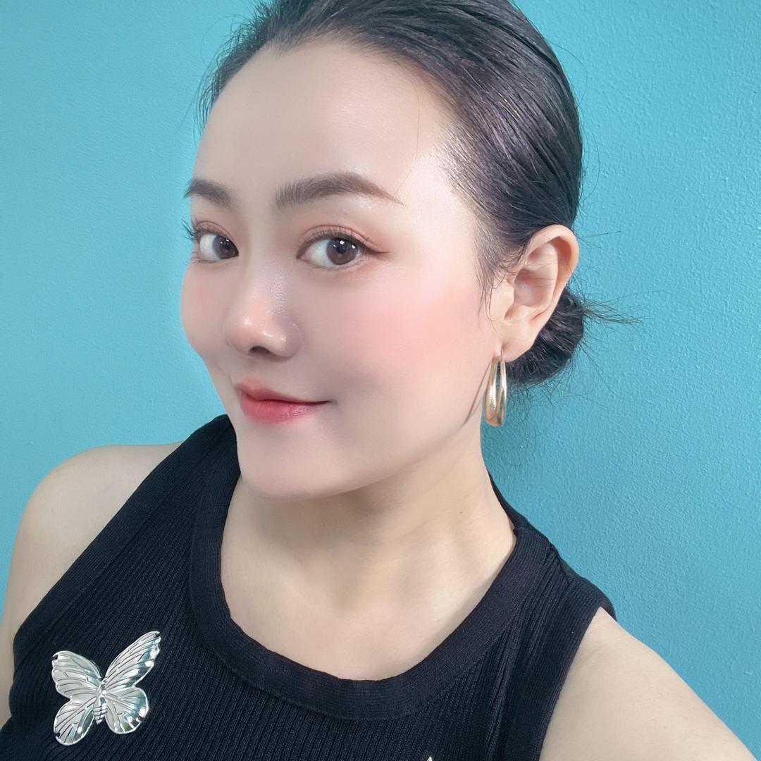 亚敏焦焦（求关注）