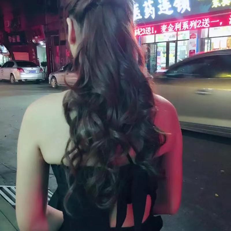 十指紧扣