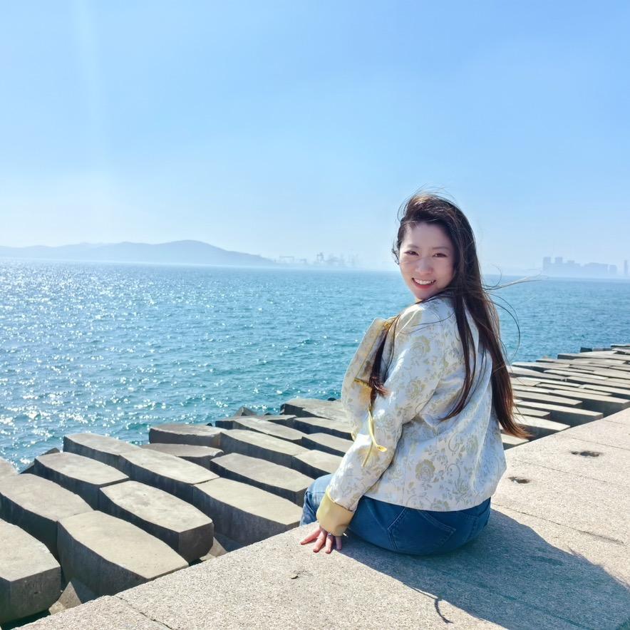 车老师是个小姐姐