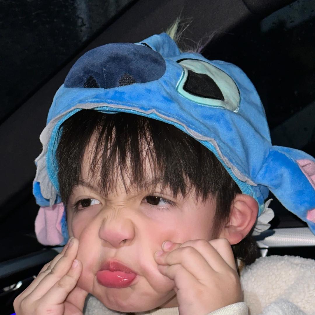 王haha😃