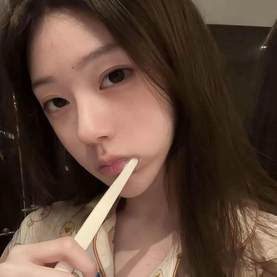你总灰萌萌