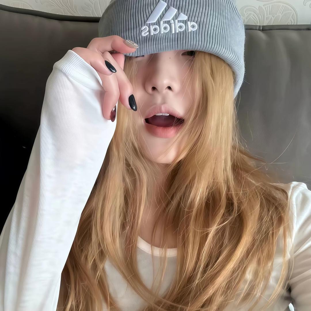 小困包ღ
