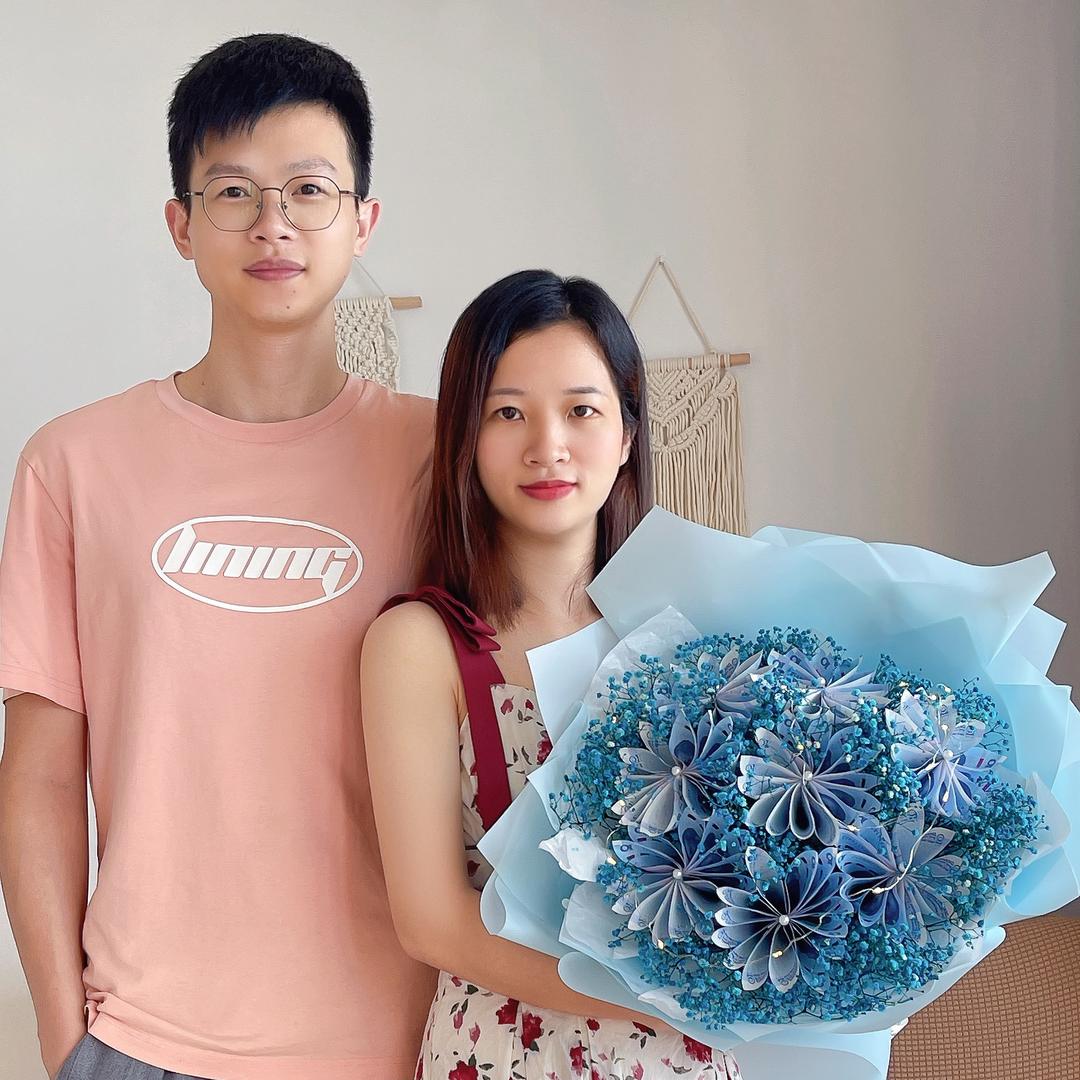 90后创业小夫妻🎎